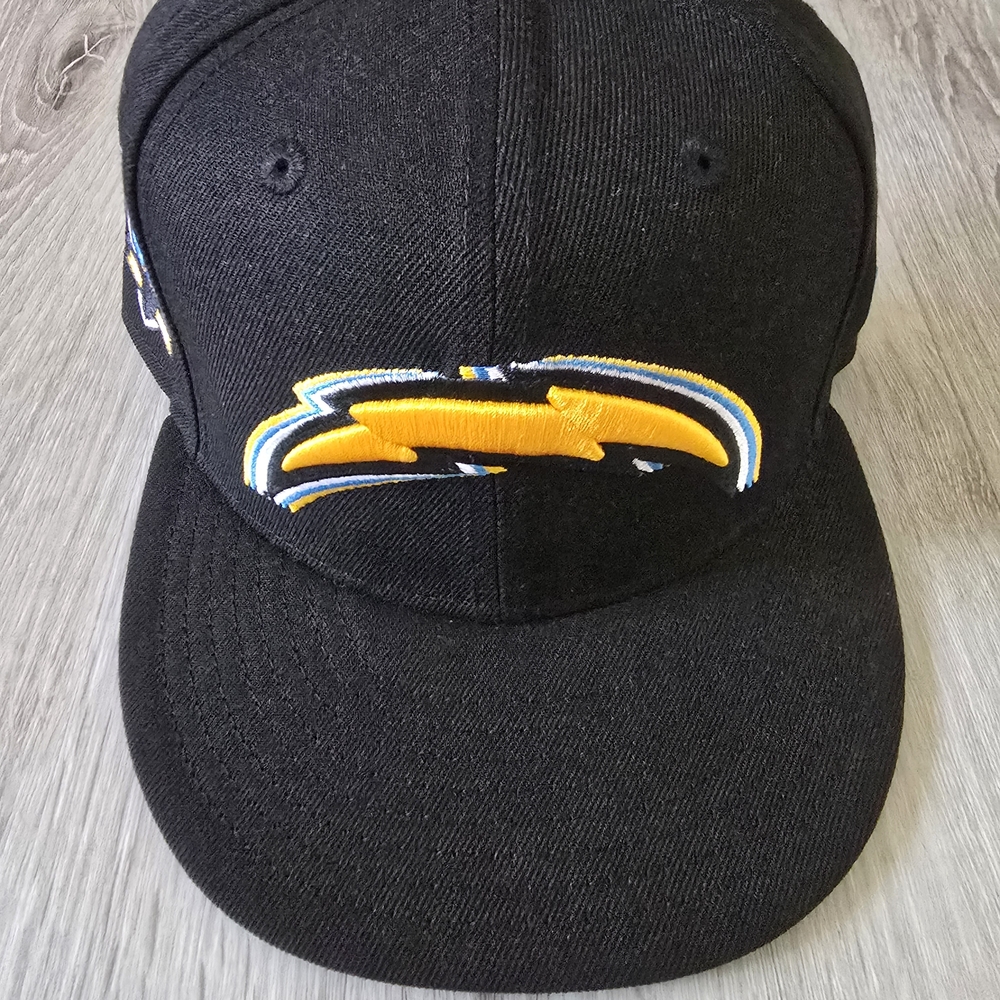 New Era Los Angeles Chargers Fitted Hat Size 7 1/2 50th Side Patch